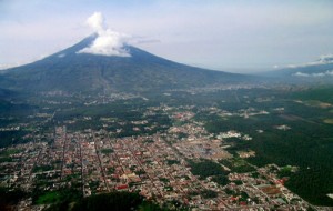 + informaci&oacute;n paquete a&eacute;reo: GUATEMALA A TU ALCANCE